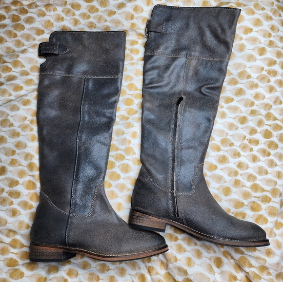 BP Leather Extended Calf Side Zip Boots Grey Tall Womens 7